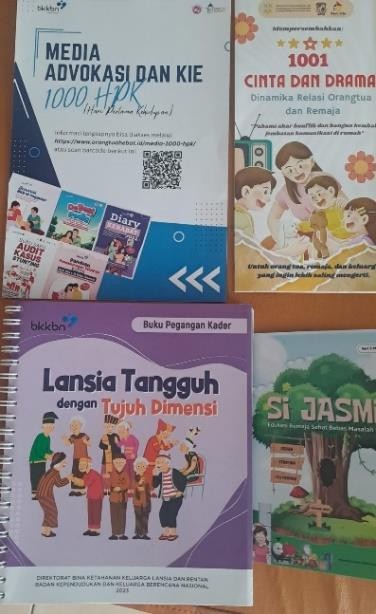 Buku Kegiatan & Buku Tamu